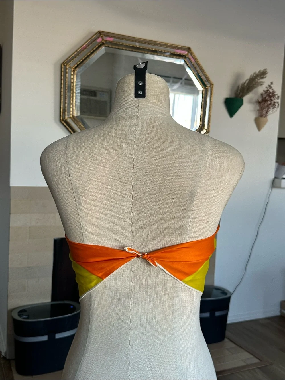 vintage designer Vera Neumann square scarf